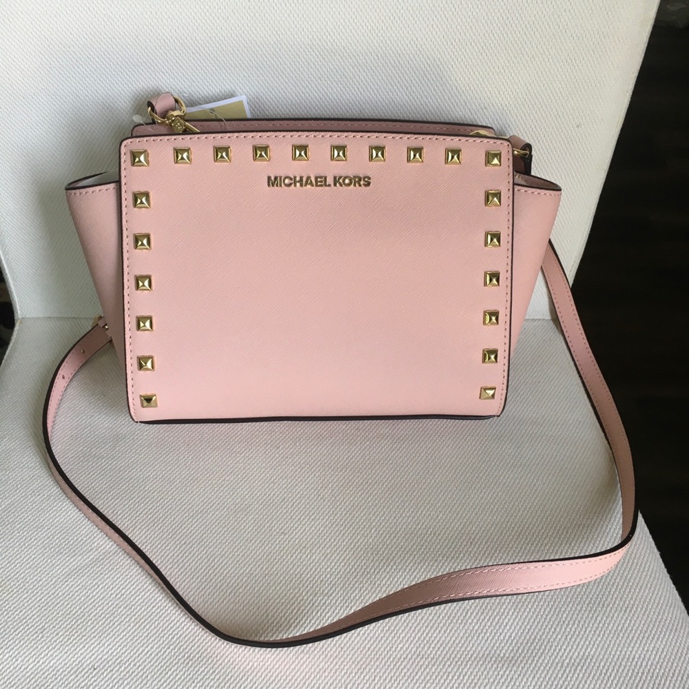 NWT Michael Kors Selma Stud MD Messenger Leather bag pastel pink